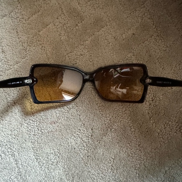 Chanel sunglasses - Picture 5 of 5